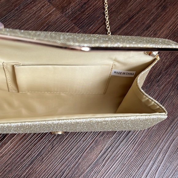 Gold Clutch with option to be used as a purse - Picture 2 of 2